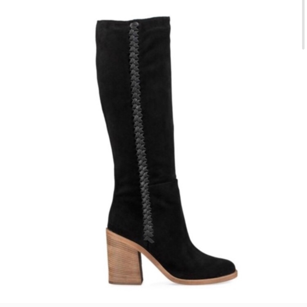 Ugg Australia Maeva boots sz8